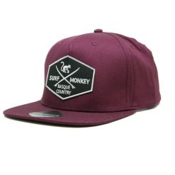 Czapka Trucker – Płaski daszek – Snapback / Dorośli / Jeden rozmiar (Bordowy). Czerwone czapki z daszkiem SURF MONKEY, bez wzorów, z bawełny, sportowe. Za 139.95 zł.