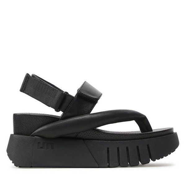 Sandały United Nude. Czarne sandały United Nude, bez wzorów, bez obcasa, na koturnie, bez zapięcia. Za 899.99 zł.
