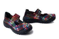 ROCK SPRING Over tutti frutti black, półbuty damskie. Czarne półbuty wsuwane Rock Spring, na lato, bez wzorów, rockowe, bez obcasa. Za 204.90 zł.