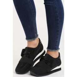 Czarne Buty Sportowe I'll Rise. Buty treningowe marki Born2be. Za 49.99 zł.