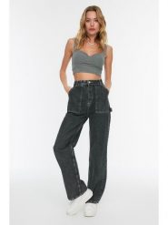 Trendyol Dżinsy - Comfort fit - w kolorze antracytowym rozmiar: 40. Czarne jeansy Trendyol, bez wzorów, z bawełny, z podwyższonym stanem. Za 97.05 zł.