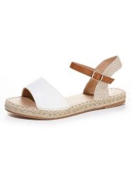 C'M Espadryle w kolorze biało-jasnobrązowym rozmiar: 39. Białe espadryle C'M, bez wzorów, z otwartym noskiem, bez obcasa. Za 100.52 zł.