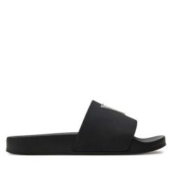 Klapki Guess. Czarne klapki Guess, z aplikacjami, bez obcasa, bez zapięcia. Za 139.99 zł.