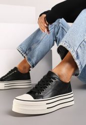 Czarne Streetwearowe Trampki Basic na Grubej Podeszwie w Paski Avirissa. Czarne trampki Renee, bez wzorów, z jeansu, eleganckie, bez zapięcia. W wyprzedaży za 75.99 zł.