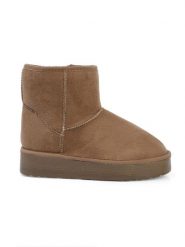 Trendyol Botki zimowe w kolorze jasnobrązowym rozmiar: 38. Brązowe botki Trendyol, bez wzorów, bez obcasa, bez zapięcia. Za 170.07 zł.