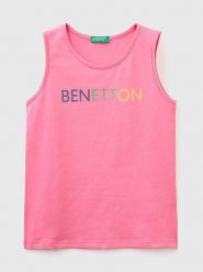 Benetton Top w kolorze jasnoróżowym rozmiar: 130. Różowe topy Benetton, bez wzorów, z bawełny, bez kołnierzyka, bez ramiączek. Za 28.64 zł.