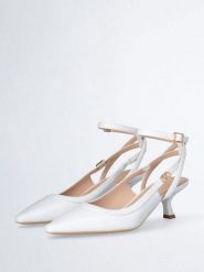 Liu Jo Skórzane czółenka w kolorze białym rozmiar: 36. Białe czółenka Liu Jo, bez wzorów, klasyczne, bez obcasa, bez zapięcia. Za 293.59 zł.