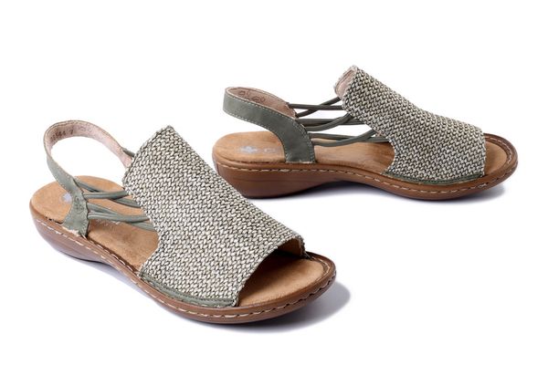 RIEKER 60843-52 green, sandały damskie. Zielone sandały Rieker, bez wzorów, bez obcasa, bez zapięcia. Za 299.90 zł.