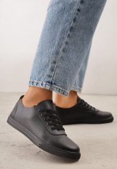 Czarne Płaskie Sznurowane Tenisówki przed Kostkę Ozdobione Perforacją Serettia. Czarne trampki Renee, bez wzorów, sportowe, przed kostkę, bez zapięcia. Za 59.99 zł.