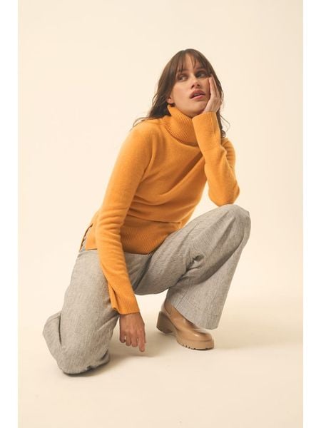 Just Cashmere Kaszmirowy golf "Lexie" w kolorze pomarańczowym rozmiar: L. Pomarańczowe swetry Just Cashmere, l, bez wzorów, z kaszmiru, bez ramiączek. Za 436.14 zł.