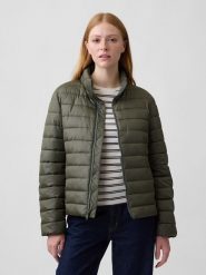 GAP Kurtka pikowana w kolorze khaki rozmiar: S. Brązowe kurtki GAP, s, bez wzorów, bez kaptura. Za 209.95 zł.