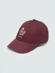 Czapka damska z daszkiem z haftem bordowa egy 604. Czerwone czapki z daszkiem BIG STAR, bez wzorów, z bawełny, retro. Za 79.99 zł.