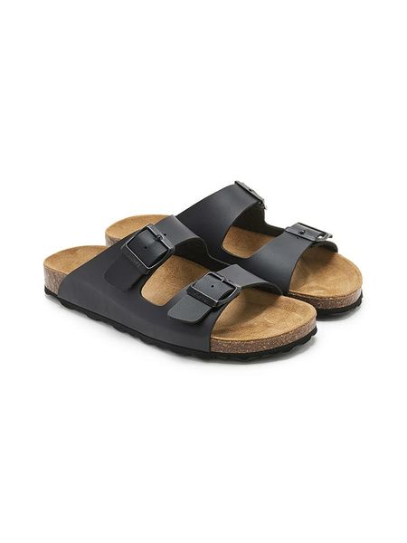 Little Sky Klapki w kolorze czarnym rozmiar: 39. Czarne klapki Little Sky, bez wzorów, klasyczne, z otwartym noskiem, bez obcasa, bez zapięcia. Za 83.62 zł.