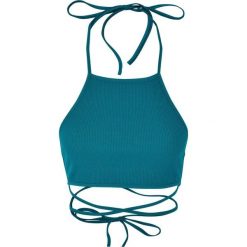 Damski prążkowany crop top Urban Classics. Zielone topy Urban Classics, bez wzorów, prążkowane, bez kołnierzyka, bez ramiączek. Za 102.50 zł.