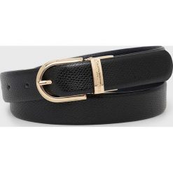 Emporio Armani pasek damski kolor czarny. Czarne paski Emporio Armani, bez wzorów. W wyprzedaży za 539.99 zł.