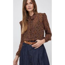 Pepe Jeans koszula damska kolor brązowy. Brązowe koszule Pepe Jeans, m, bez wzorów, z jeansu, bez kołnierzyka, bez ramiączek. W wyprzedaży za 209.99 zł.
