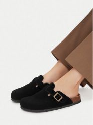 Lasocki Klapki CEO-GBSUM22-3021 Czarny. Czarne klapki Lasocki, bez wzorów, ze skóry, bez obcasa, bez zapięcia. Za 149.99 zł.