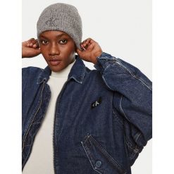 Czapka Calvin Klein. Szare czapki zimowe Calvin Klein, bez wzorów. Za 219.99 zł.