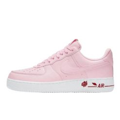 Buty do chodzenia dla dorosłych Air Force 1 Low Rose Pink. Czerwone buty treningowe Nike, bez wzorów, ze skóry, bez zapięcia, trekkingowe, Nike Air Force. Za 1,676.41 zł.