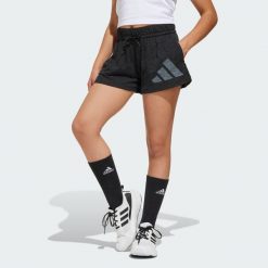Szorty Essentials Kids. Białe szorty adidas, bez wzorów, sportowe. Za 148.10 zł.