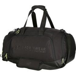 Torba sportowa 2w1 TPU211 - głęboka czerń. Torby sportowe marki 4f. W wyprzedaży za 129.99 zł.