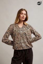 Sweter w zwierzęcy wzór beżowy. Brązowe swetry MOODO, s, bez wzorów, z elastanu, bez ramiączek. W wyprzedaży za 34.99 zł.
