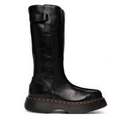 Kozaki Dr. Martens. Czarne kozaki Dr Martens, bez wzorów, bez obcasa, na płaskiej podeszwie, bez zapięcia. Za 1,039.00 zł.