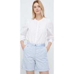 Tommy Hilfiger koszula bawełniana damska kolor biały regular ze stójką. Białe koszule Tommy Hilfiger, s, bez wzorów, z bawełny, bez kołnierzyka, bez ramiączek. W wyprzedaży za 321.99 zł.