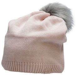 Damska czapka z pomponem 4F H4Z22 jasny róż. Czerwone czapki zimowe 4f, bez wzorów, z materiału, sportowe. Za 47.99 zł.