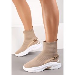 Ciemnobeżowe Sneakersy ze Skarpetkową Cholewką i Łańcuchem Phenelaia. Brązowe buty sportowe lifestyle Renee, bez wzorów, sportowe, z okrągłym noskiem, za kostkę, bez zapięcia. W wyprzedaży za 87.99 zł.