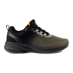 Sportowe buty tekstylne damskie czarne DK. Czarne buty treningowe bez wzorów, bez zapięcia. Za 206.95 zł.