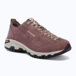 Buty trekkingowe Kimberfeel Lincoln 2. Czerwone buty trekkingowe Kimberfeel, z materiału, bez zapięcia. Za 409.99 zł.