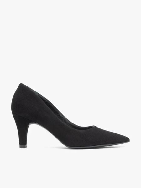 Czarne czółenka na szpilce. Czarne czółenka Ryłko, bez wzorów, z gumy, eleganckie, bez obcasa, na szpilce, bez zapięcia. Za 349.99 zł.