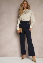 Granatowo-Beżowy Kombinezon z Koszulową Górą Zdobiony Wiązaniem i Eleganckimi Guzikami Eliti. Niebieskie sukienki Renee, do pracy, l, z aplikacjami, biznesowe, bez kołnierzyka, bez ramiączek, koszulowe. W wyprzedaży za 127.99 zł.
