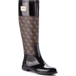 Kalosze GUESS - FLSSY3 RUB11 BROWN. Brązowe kalosze Guess, z materiału. Za 529.00 zł.