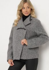 Szara Kurtka Boucle z Ozdobnym Kołnierzem Ellanitta. Szare kurtki Born2be, na jesień, m, bez wzorów, z jeansu, biznesowe, bez kaptura. W wyprzedaży za 149.99 zł.