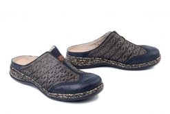 RIEKER 46376-14 blue, klapki damskie. Niebieskie klapki Rieker, bez wzorów, z gumy, bez obcasa, bez zapięcia. Za 329.90 zł.