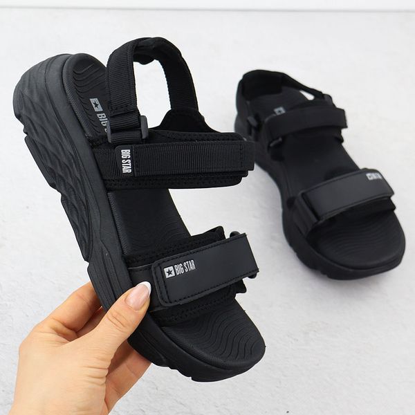 Sandały sportowe damskie na rzep czarne Big Star RR274A077. Czarne sandały BIG STAR, bez wzorów, ze skóry ekologicznej, retro, bez obcasa, bez zapięcia. Za 88.00 zł.