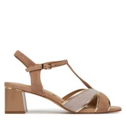 Sandały Lasocki. Brązowe sandały Lasocki, bez wzorów, bez obcasa, na słupku, bez zapięcia. Za 229.99 zł.