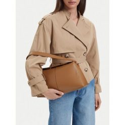 Torebka JENNY. Brązowe torebki klasyczne Jenny, bez wzorów, klasyczne, bez dodatków. Za 149.99 zł.