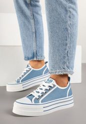 Jasnoniebieskie Trampki na Grubej Podeszwie z Cyrkoniami Asgerda. Niebieskie trampki Born2be, z aplikacjami, z jeansu, bez zapięcia. W wyprzedaży za 76.49 zł.
