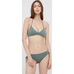 Roxy dwuczęściowy strój kąpielowy kolor zielony lekko usztywniona miseczka. Zielone bikini Roxy, bez wzorów. W wyprzedaży za 269.99 zł.