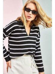 Bianco Lucci Sweter w kolorze czarno-białym rozmiar: onesize. Czarne swetry Bianco Lucci, bez wzorów, bez ramiączek. Za 73.99 zł.