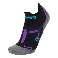 Skarpety do biegania damskie Uyn Run 2IN. Białe skarpetki Uyn, bez wzorów. Za 89.99 zł.