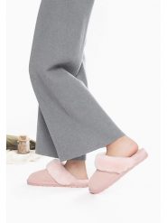 Gooce Wełniane kapcie "Emeline" w kolorze jasnoróżowym rozmiar: 38. Różowe kapcie Gooce, bez wzorów, ze skóry. Za 193.70 zł.