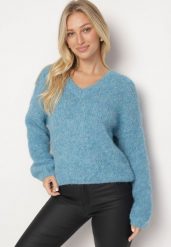 Niebieski Sweter z Wełną i Rozszerzanymi Rękawami Sinara. Niebieskie swetry Born2be, bez wzorów, z wełny, biznesowe, bez ramiączek. W wyprzedaży za 135.99 zł.