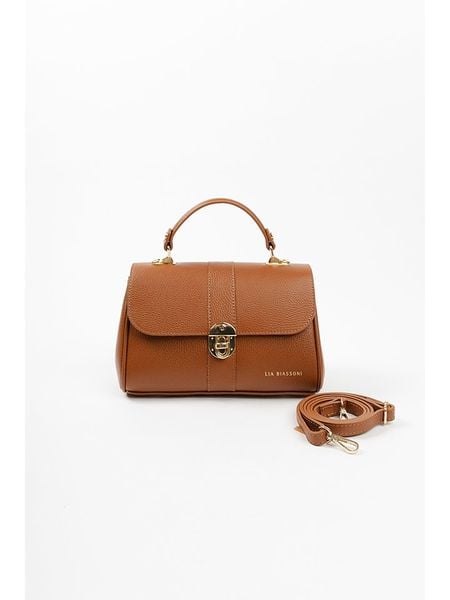 Lia Biassoni Skórzana torebka w kolorze jasnobrązowym - 27 x 19 x 13 cm rozmiar: onesize. Brązowe torebki klasyczne Lia Biassoni, bez wzorów, z materiału, przez ramię, bez dodatków. Za 272.31 zł.
