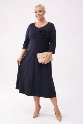 Granatowa sukienka Eliza - klasyczna elegancja z nowoczesnym akcentem PLUS SIZE XXL OVERSIZE JESIEŃ. Sukienki Moda Size Plus Iwanek, na co dzień, plus size, bez wzorów, z materiału, eleganckie, bez kołnierzyka, plus size, bez ramiączek, maxi, oversize. Za 349.90 zł.
