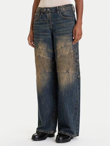 Guess Jeansy W5BA2J D4XYG Granatowy Regular Fit. Niebieskie jeansy Guess, z aplikacjami, z bawełny. Za 379.99 zł.