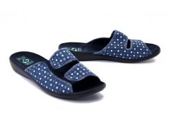 ADANEX 27368 DIK13JN granatowy, klapki damskie. Niebieskie klapki Adanex, bez wzorów, bez obcasa, bez zapięcia. Za 77.99 zł.